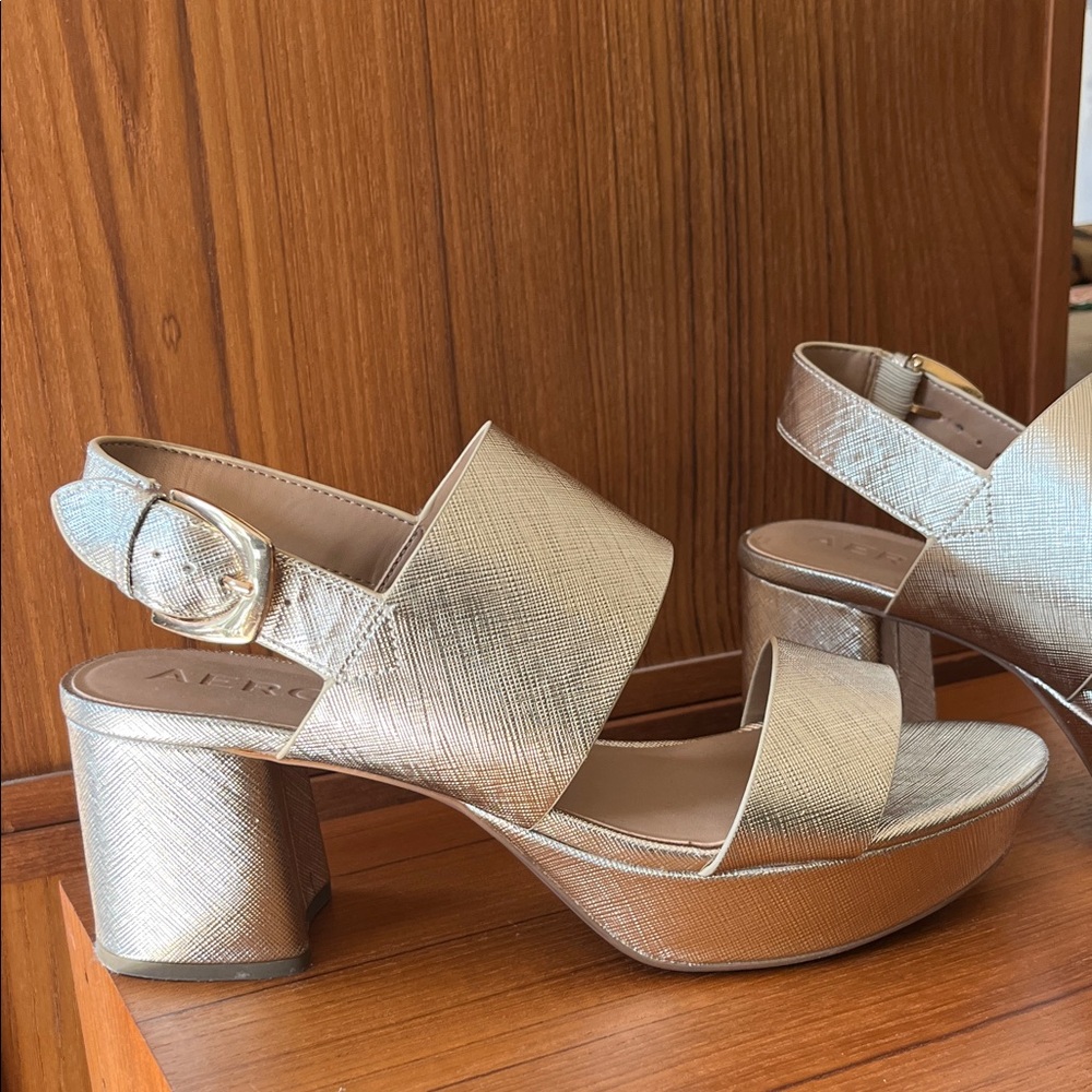AEROSOLES Gold Platform Sandals Aerosoles Camilia Platform Sandal - Picture 3 of 11